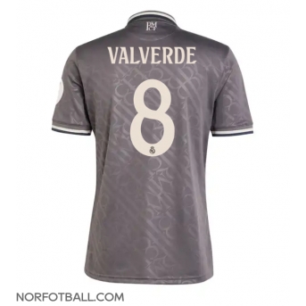 Billige Fotballdrakt Real Madrid Federico Valverde #8 Replika Tredjedrakt 2024-25 Kortermet
